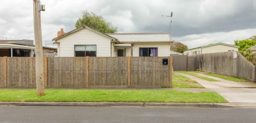 37 Dorward Avenue, Newcomb, Vic 3219