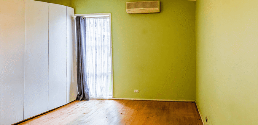 22 Young Street, Breakwater, Vic 3219