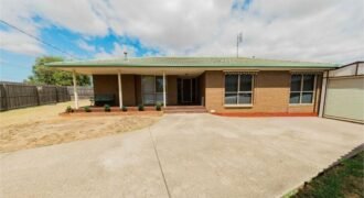 31 Christies Road, Leopold, Vic 3224  || Price ($640,000 – $680,000)