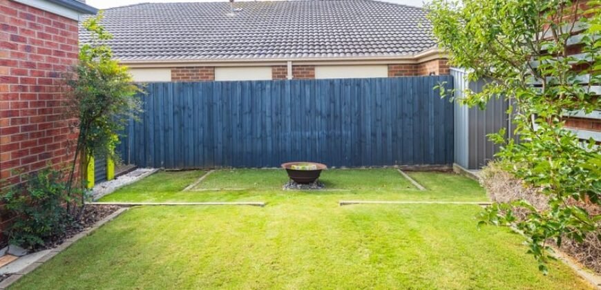 96 Rossack drive, Waurn Ponds, Vic 3216  <br> Price ($850,000 – $900,000)