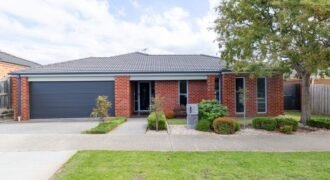 96 Rossack drive, Waurn Ponds, Vic 3216  || Price ($850,000 – $900,000)