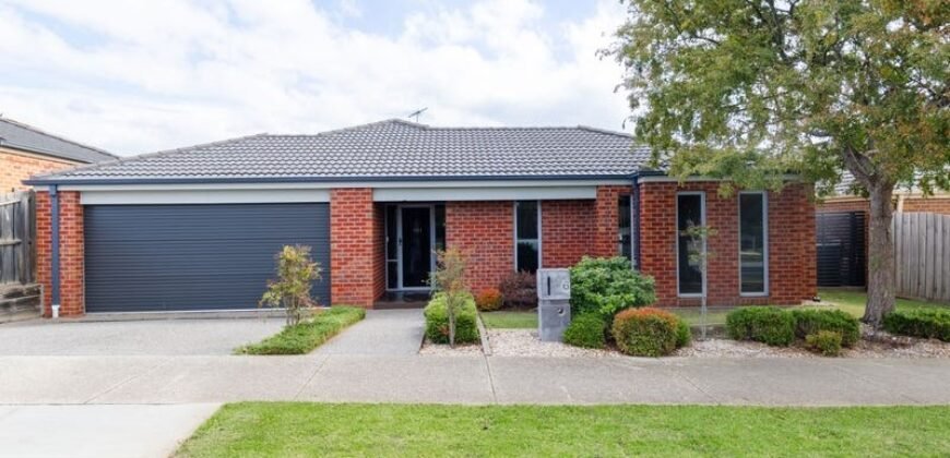 96 Rossack drive, Waurn Ponds, Vic 3216  <br> Price ($850,000 – $900,000)