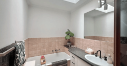 4/119 Torquay Road, Grovedale, Vic 3216  <br> Price ($525,000  – $550,000)