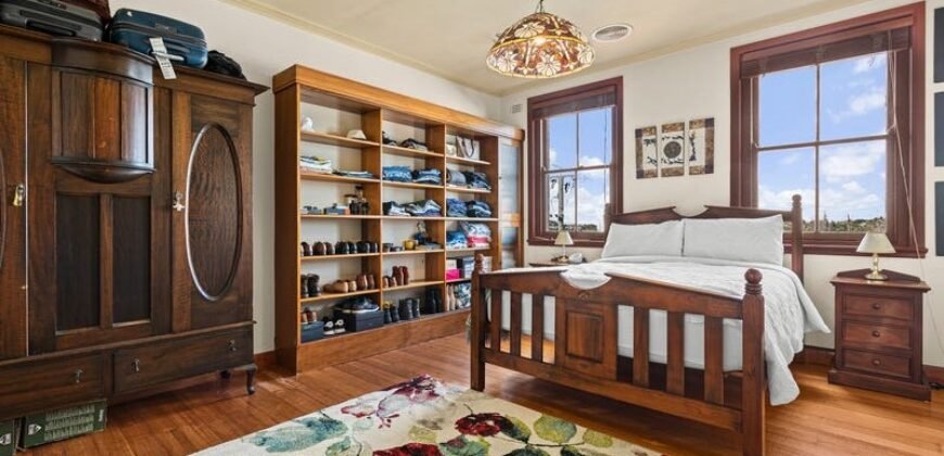 510 La Trobe Boulevard, Newtown, VIC 3220  <br> Price ($3,100,000  – $3,200,000)