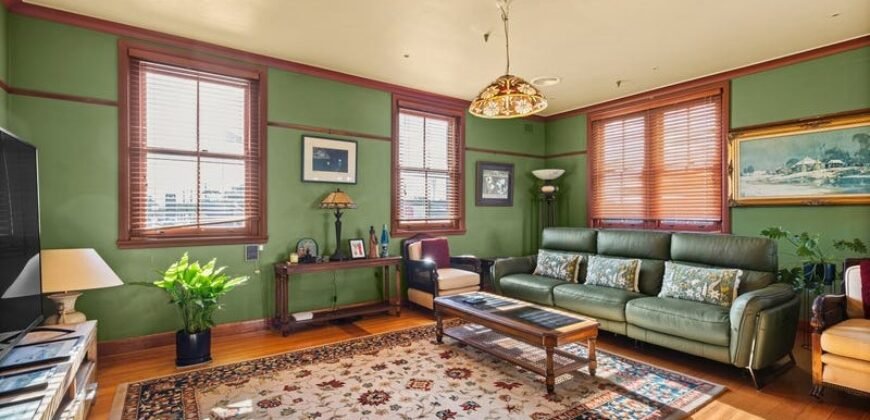 510 La Trobe Boulevard, Newtown, VIC 3220  <br> Price ($3,100,000  – $3,200,000)