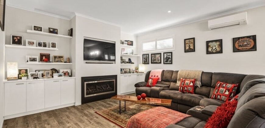 121 Christies Road, Leopold, Vic 3224  <br> Price ($1,650,000   – $1,700,000)