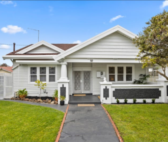 32 St Albans Road, East Geelong, Vic 3219  || Price ($840,000   – $880,000)