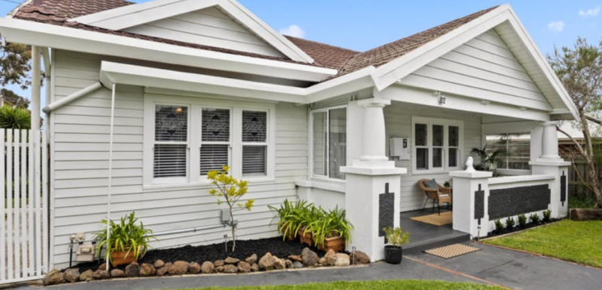 32 St Albans Road, East Geelong, Vic 3219  <br> Price ($840,000   – $880,000)