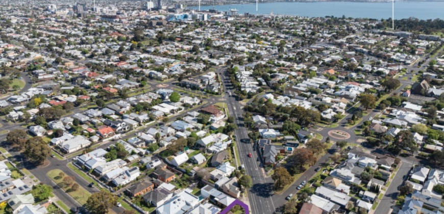 32 St Albans Road, East Geelong, Vic 3219  <br> Price ($840,000   – $880,000)